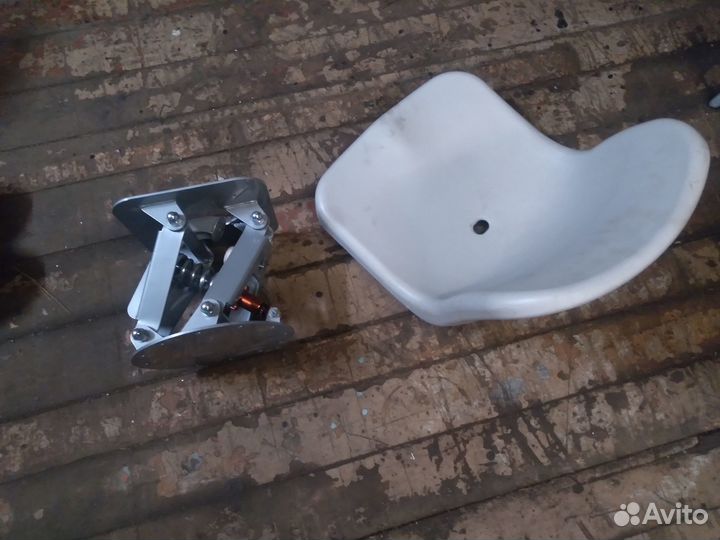 Сиденье для катера