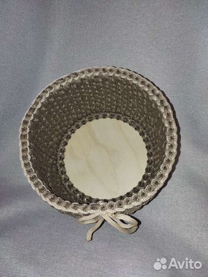 Вязаные корзинки ручной работы