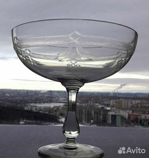 Старинная Фруктовница. Рюмки