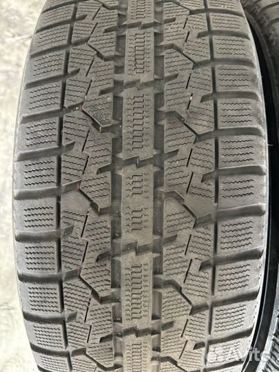 Toyo Observe Garit GIZ 205/55 R16