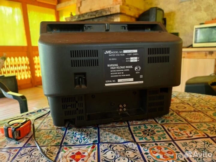Телевизор ламповый JVC