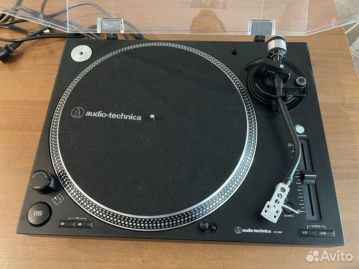 Проигрыватель винила audio-technica AT-LP140xp