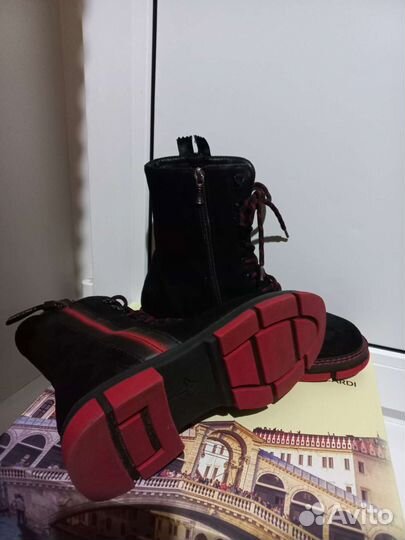 Ботинки осенне-весенние