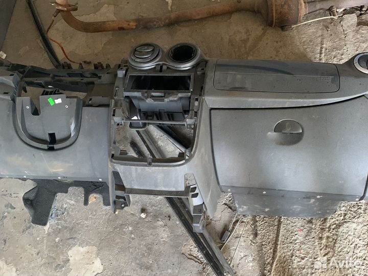 Торпеда renault logan