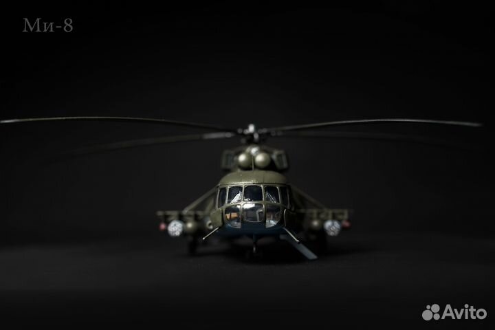 Модель вертолета ми-8