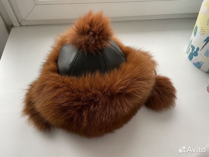 Шапка с натуральным мехом