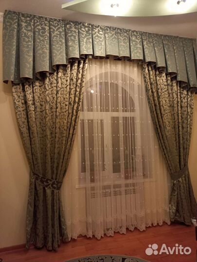 Шторы, ламбрекен