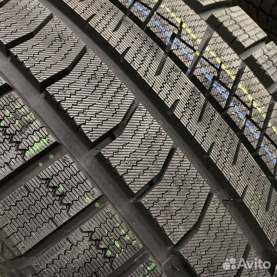 Tracmax X-Privilo S360 255/45 R20 T