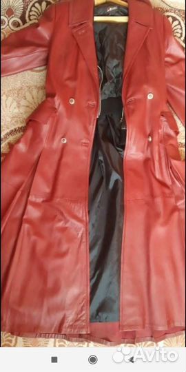 Кожаный плащ женский