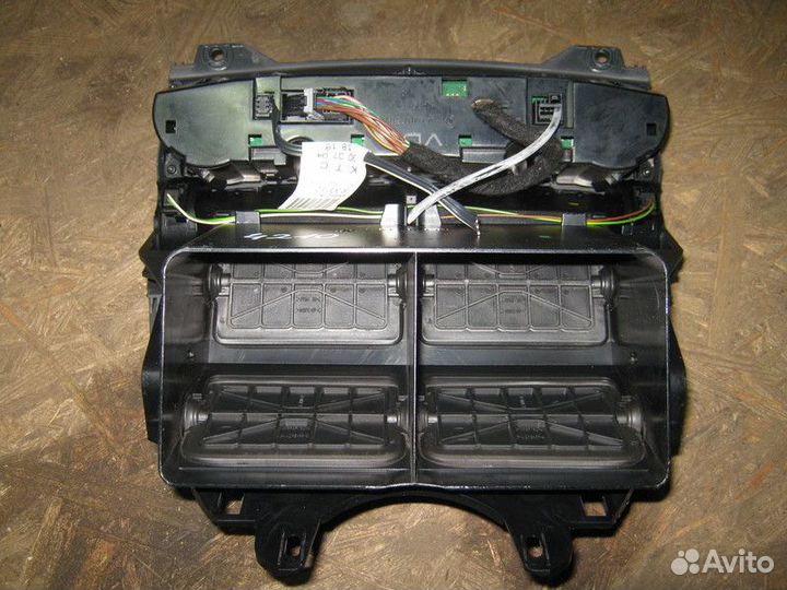 Блок управления климатом Mercedes-Benz W211