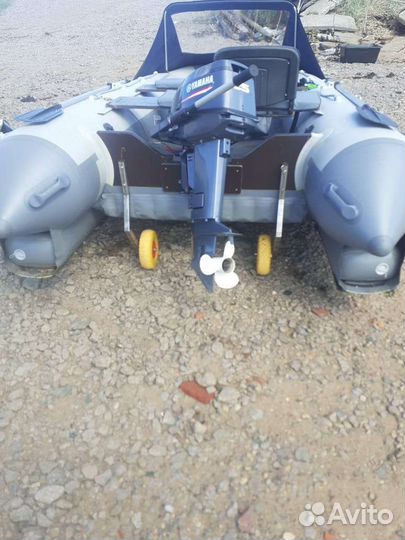 Лодка Флагман