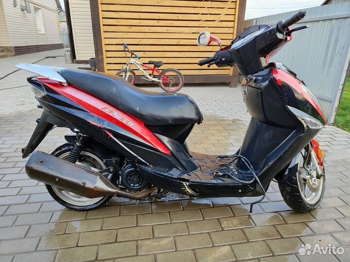 Скутер Racer