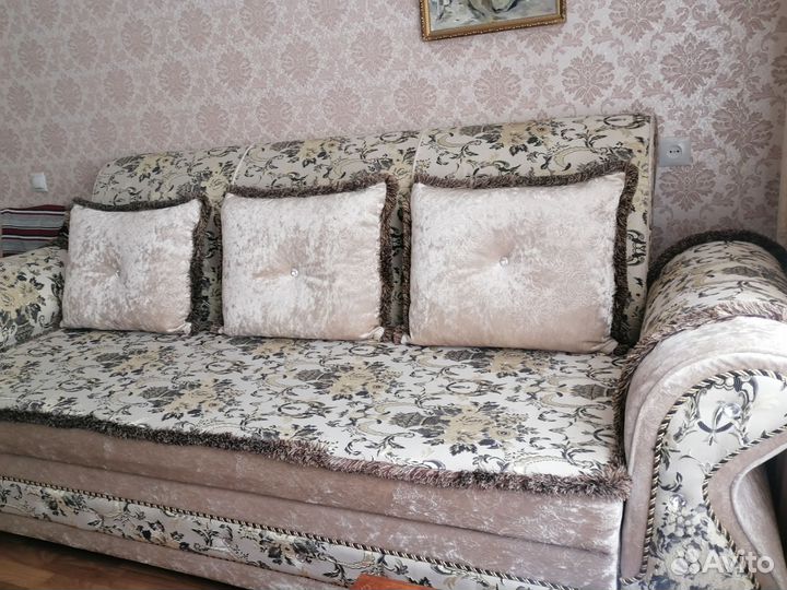 Набор мягкой мебели