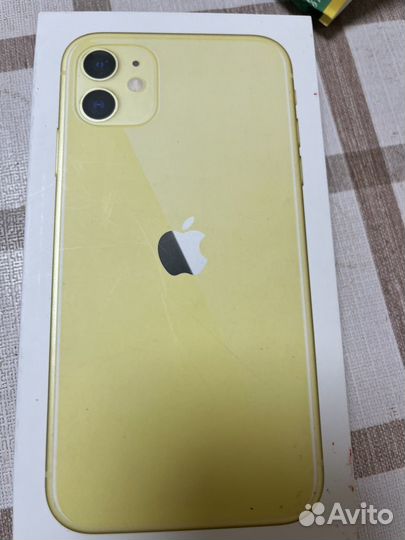 iPhone 11, 64 ГБ