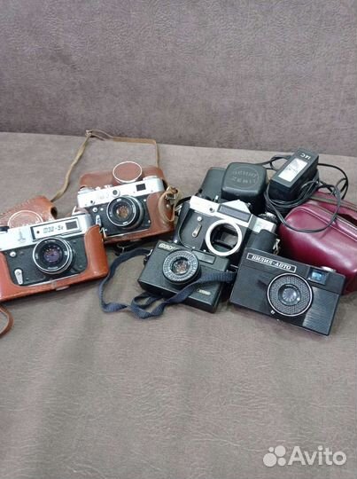 Фотоаппараты СССР фэд-3,5, фэд-50, Зенит, Вилия