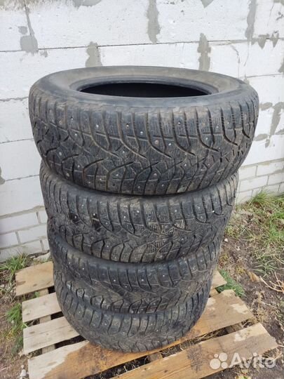 Bridgestone Blizzak Spike-02 265/60 R18 114T