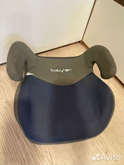 Детский бустер автомобильный