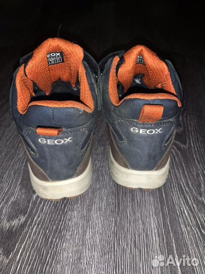 Ботинки Geox детские 38 размер