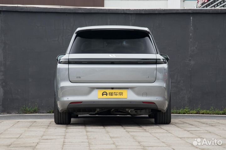 LiXiang L8 1.5 AT, 2024, 1 км