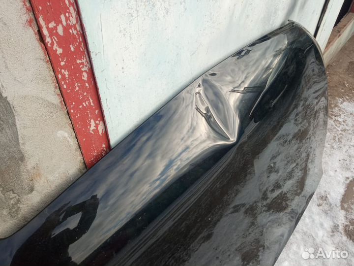 Капот на Мерседес v447