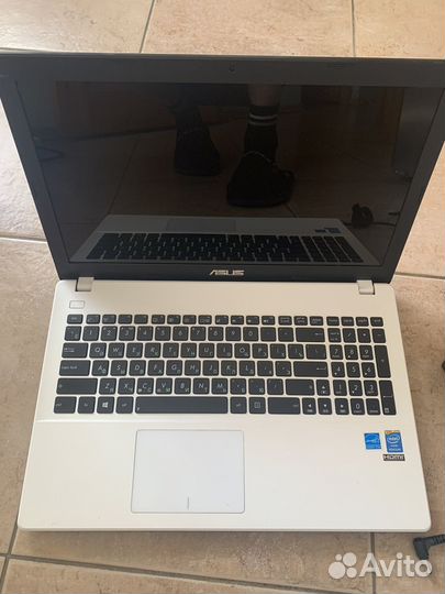 Ноутбук asus X551C