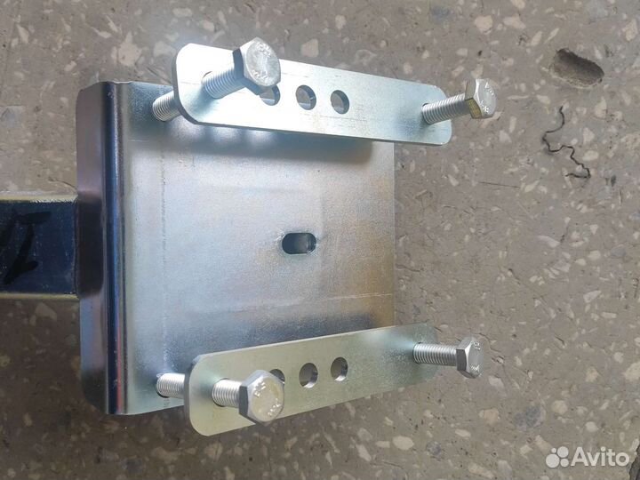 Кронштейн запасного колёса 15-16 на прицеп