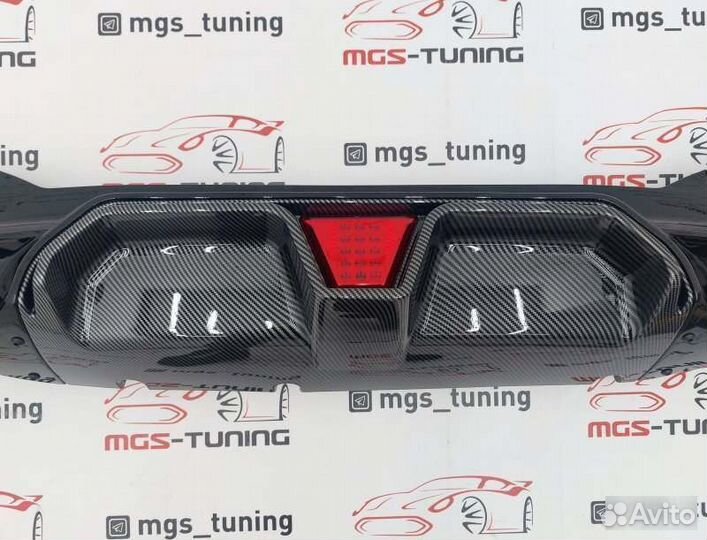 Юбка G30 M5 CS под карбон LED стоп + Акрапович blk