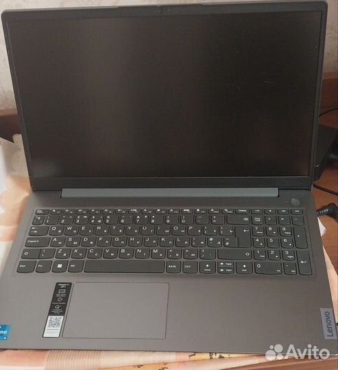 Ноутбук Lenovo i3-1115g4