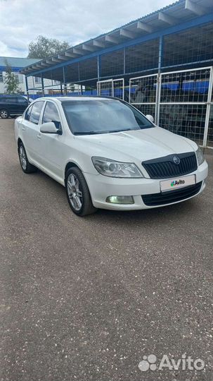 Skoda Octavia 1.6 МТ, 2012, 260 000 км