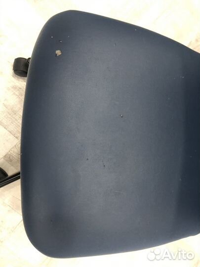 Компьютерное кресло Бюрократ