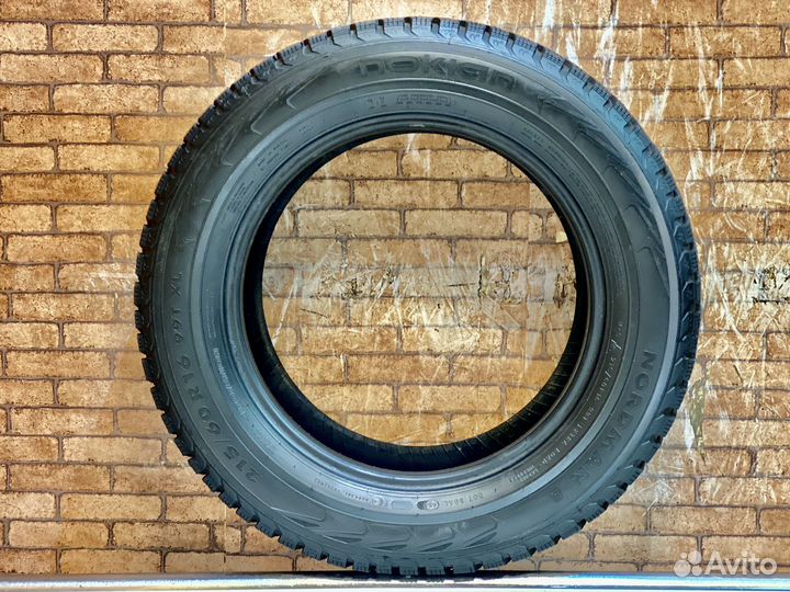 Nokian Tyres Nordman 5 215/60 R16