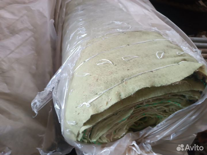 Кровельный материал