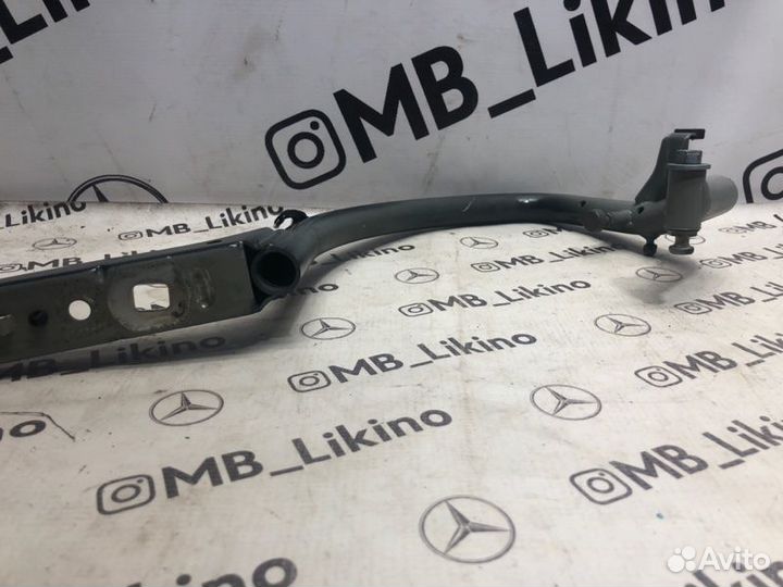 Петля крышки багажника левая Mercedes Cl W216