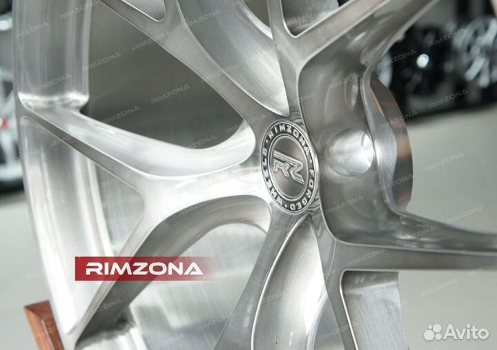 Кованые диски R22 на BMW X6