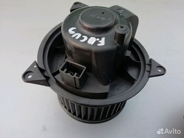 Мотор отопителя Форд Фокус 1 Мондео 3