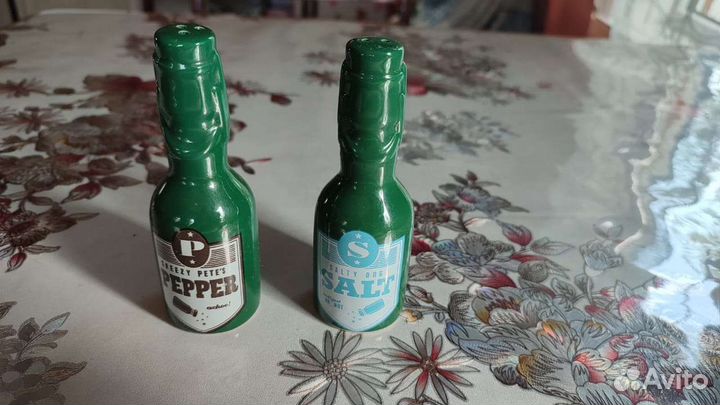 Набор солонка и перечница, новый