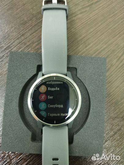 Смарт часы Garmin vivoactive 4