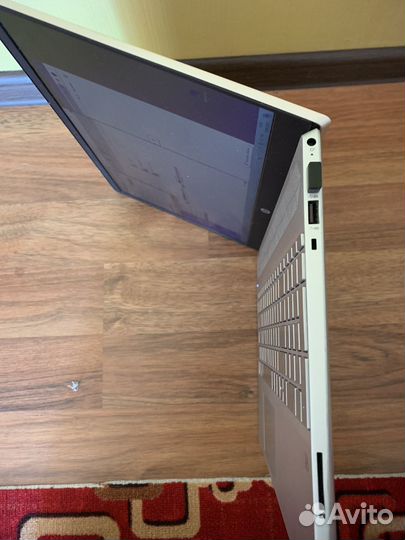 Ноутбук hp Intel (R) Core (TM) i3-8130u CpU