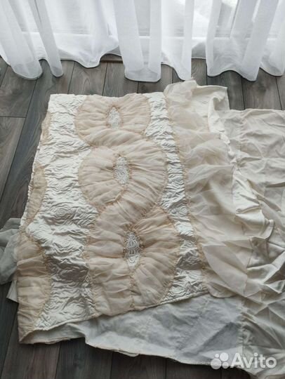 Покравало на двухспалку и шторы