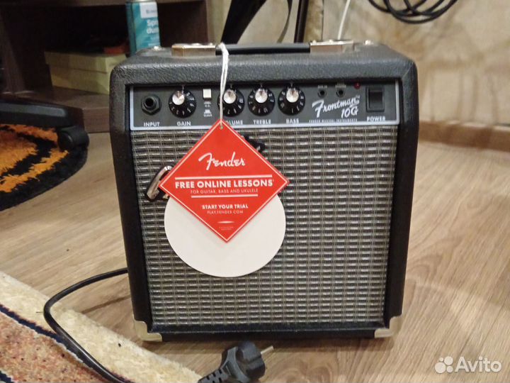 Комбоусилитель Fender Frontman 10G