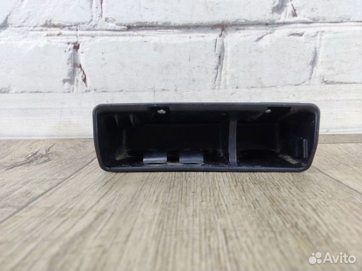 Корпус Ремень Заднего правый Carina E