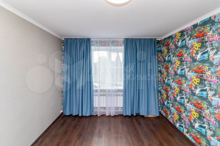 Дом 161 м² на участке 12,5 сот.