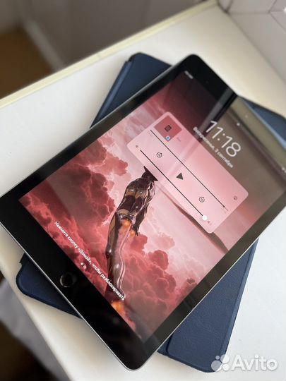 iPad 6th generation Wifi+Sim