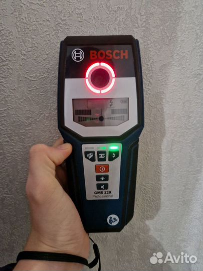 Детектор скрытой проводки в аренду Bosch GMS120