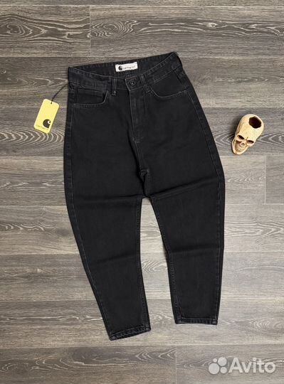 Джинсы бананки Carhartt