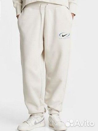 Спортивный костюм женский