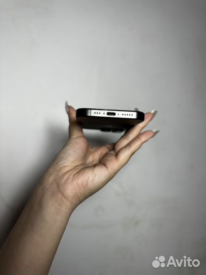iPhone 15 Pro, 128 ГБ