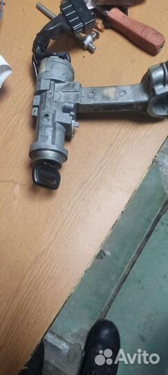 Замок зажигания toyota hilux surf