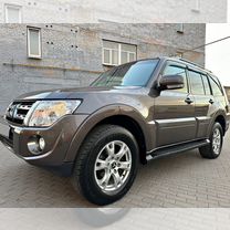 Mitsubishi Pajero 3.0 AT, 2011, 215 000 км, с пробегом, цена 1 999 000 руб.