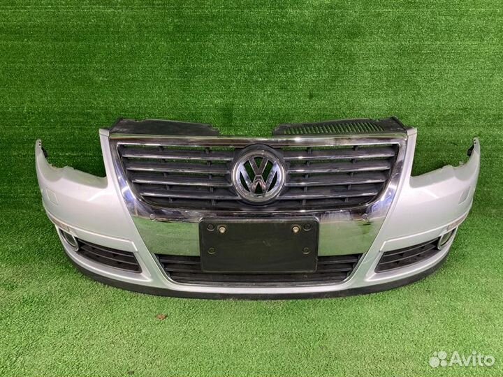 Бампер передний Volkswagen Passat B6 B6